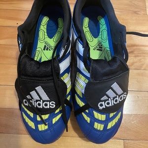 Adidas Predator Accelerator Molded Cleats - Blue, White & Yellow - Size 7.5 US